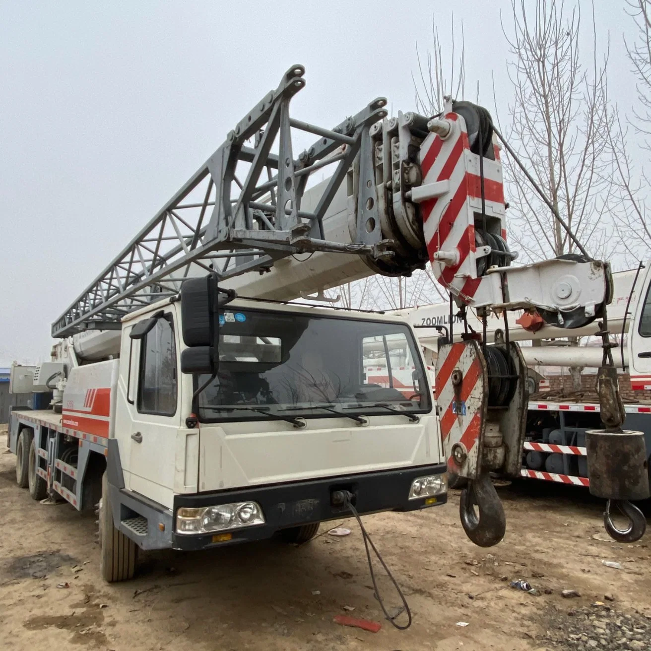 Used Engineering Construction Machinery Zoomlion Qy25V5 Five-Arms25 Ton Mobile Crane China Original Made for Sale