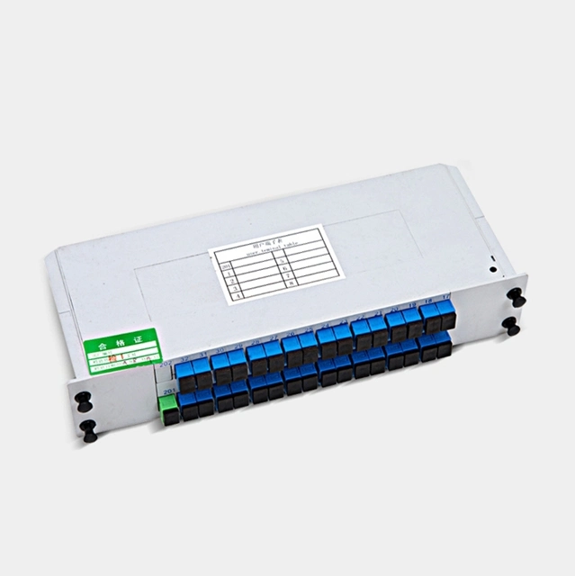 Factory Direct Wholesale/Supplier FTTH Splitter Box PLC 1X32 Sc/APC Fiber Optic Splitter