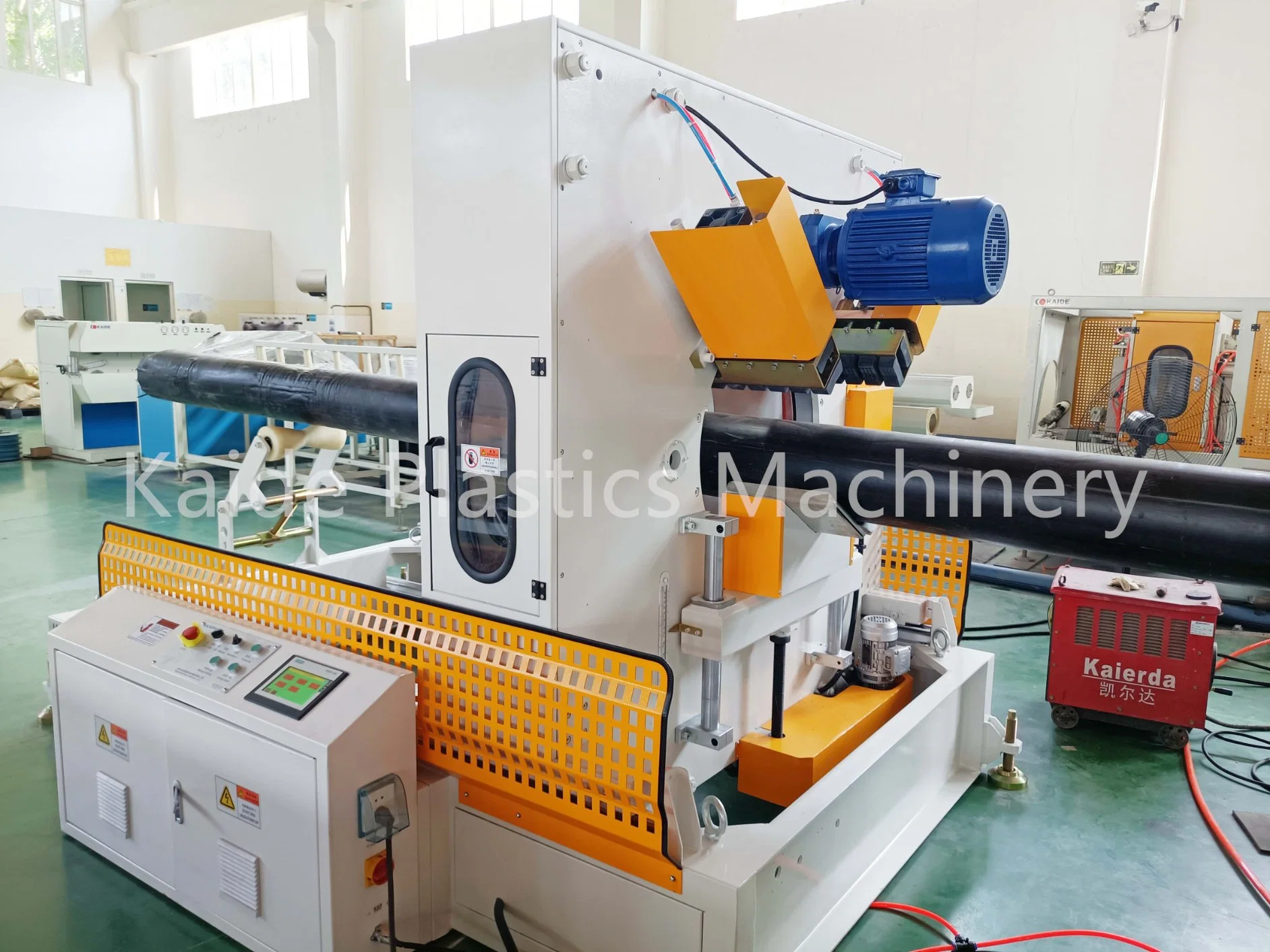 Plastic Pipe Making Machine HDPE 630mm Pipe Production Line for Producing Urban Gas Pipes