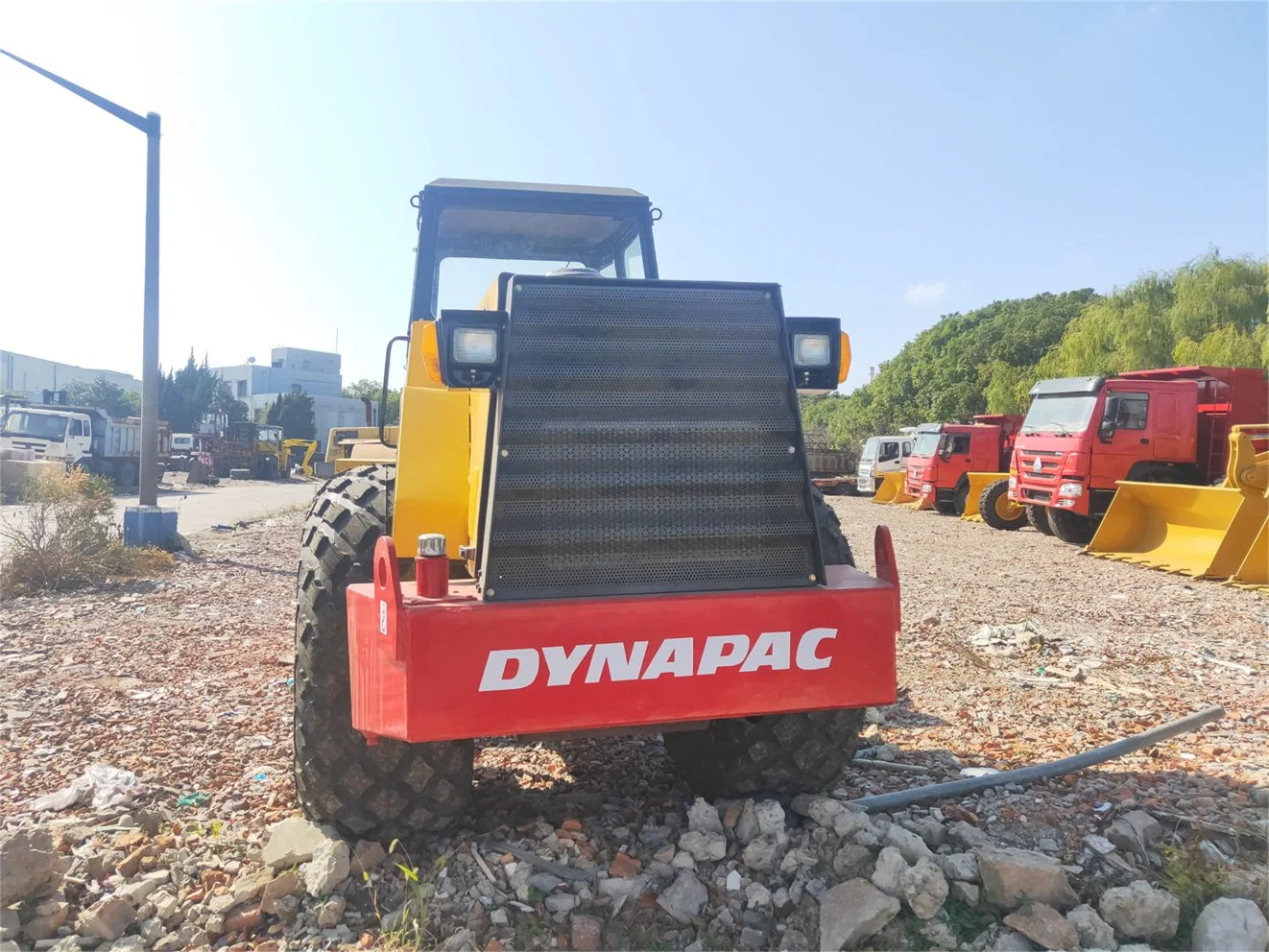 Используется Одновальцовый каток DYNAPAC CA301d Secondhand пресса немецкой марки 13t оборудования