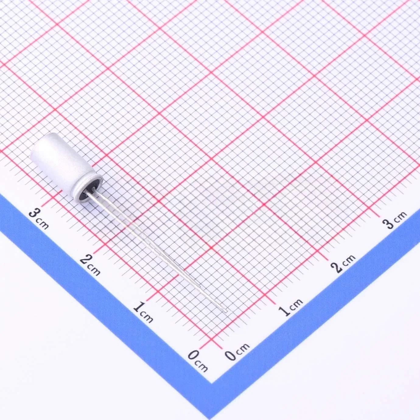 Njcon, 820UF 7,5V, leitfähiger Aluminium-Festkondensator aus Polymer