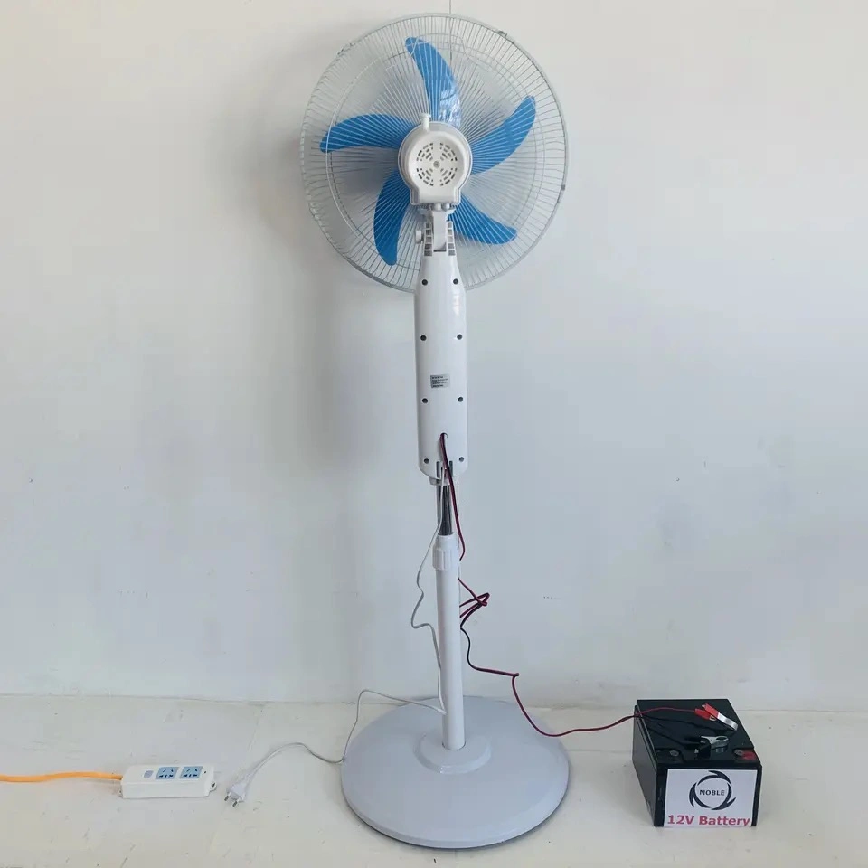 Solar Fan Fabrik Verkauf Solar Fan 12V DC Standventilator Mit USB-Ladekabel und LED-Leuchte