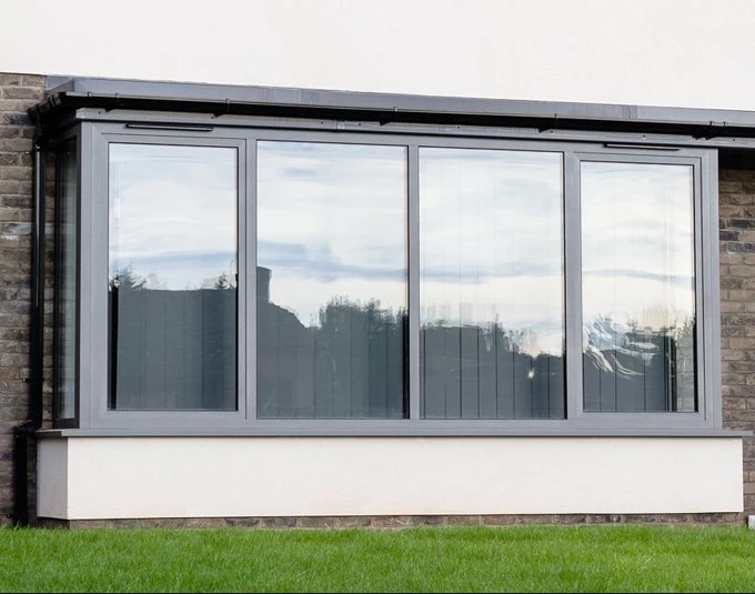 Double Glass with Hardware Aluminum Frame Windows