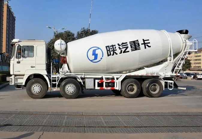 China Hino Sinotruck Shacman Sanyi Schwing Chassis 6m3 8m3 9m3 10m3 12m3 16m3 HOWO Cement Small Concrete Mixer Truck Machine Price