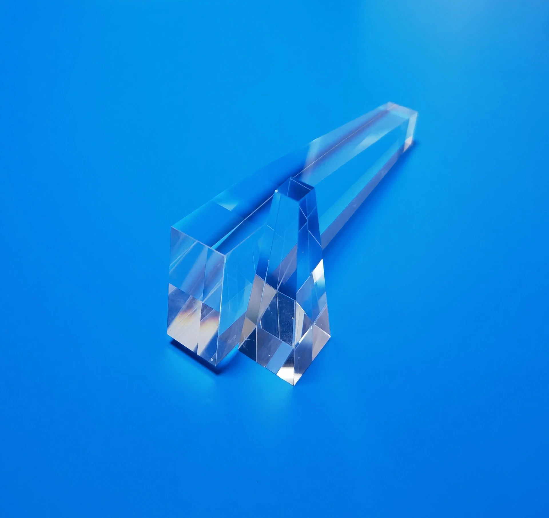 Conductor Oblique Prism