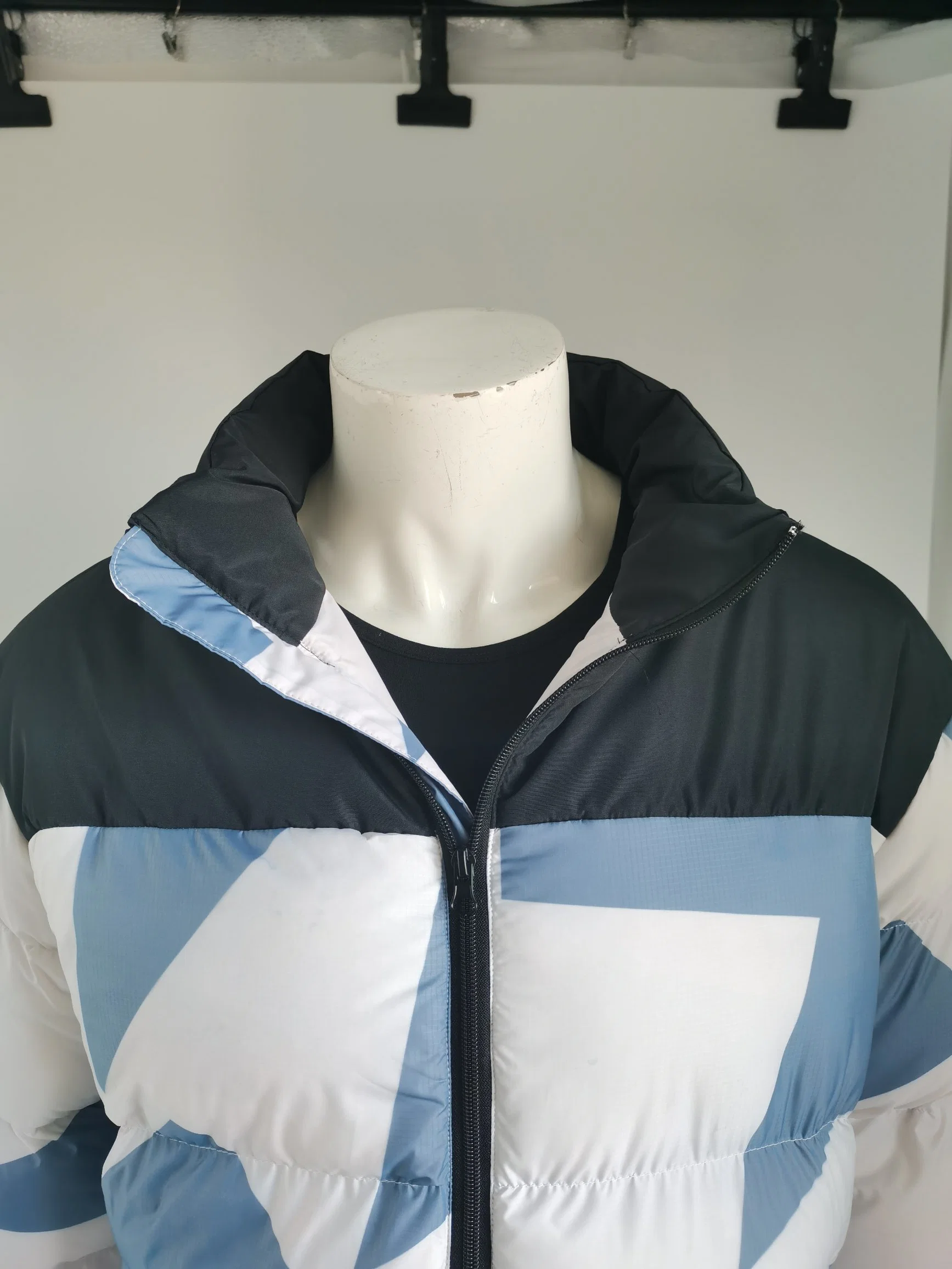 Custom Unisex Winter Cotton Puffer Jackets Color Block Nylon Jackets