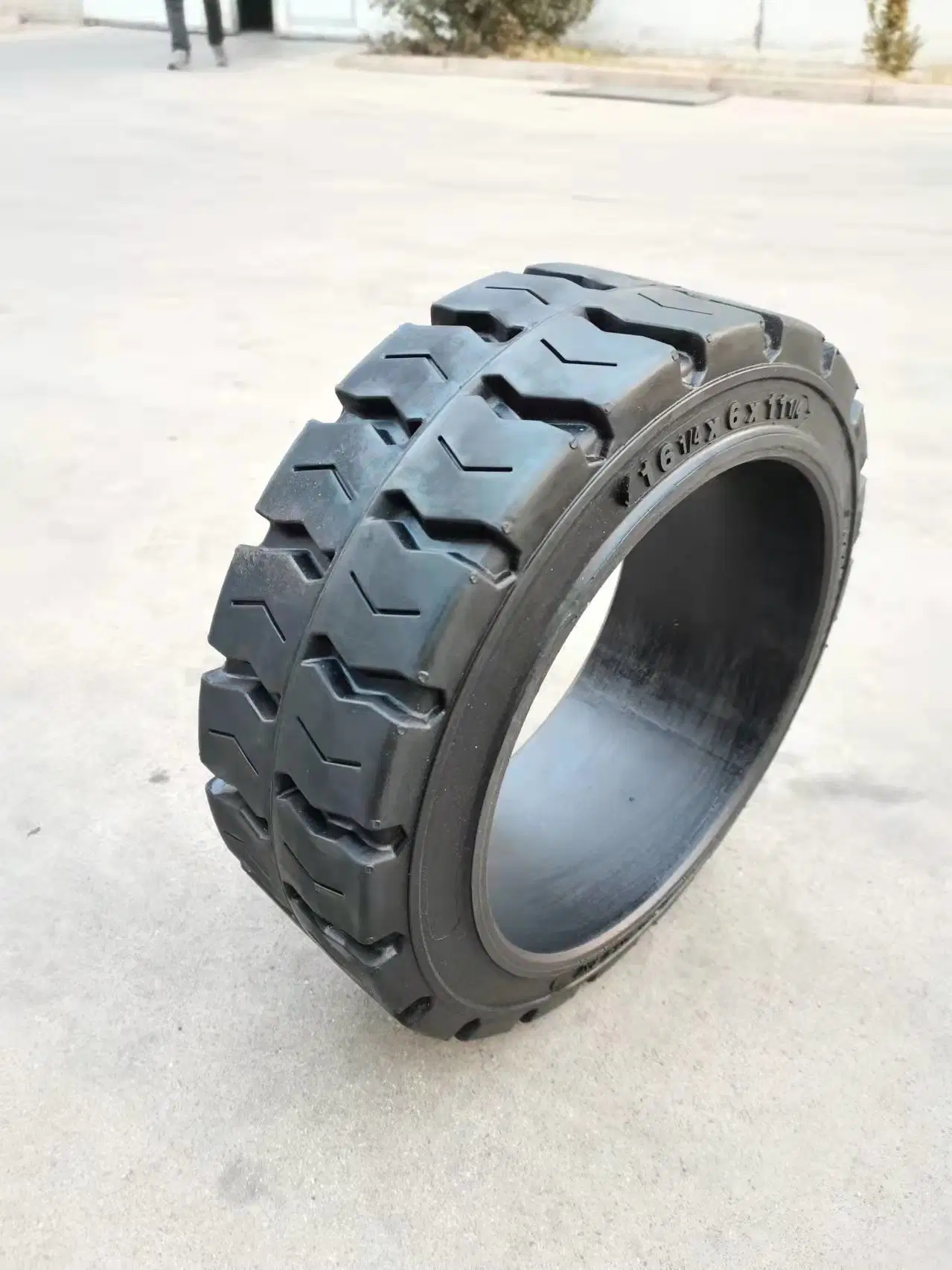 16X5X10 1/2 16X6X10 1/2 16X7X10 1/2 Forklift 16X5X10.5 Press on Solid Tire