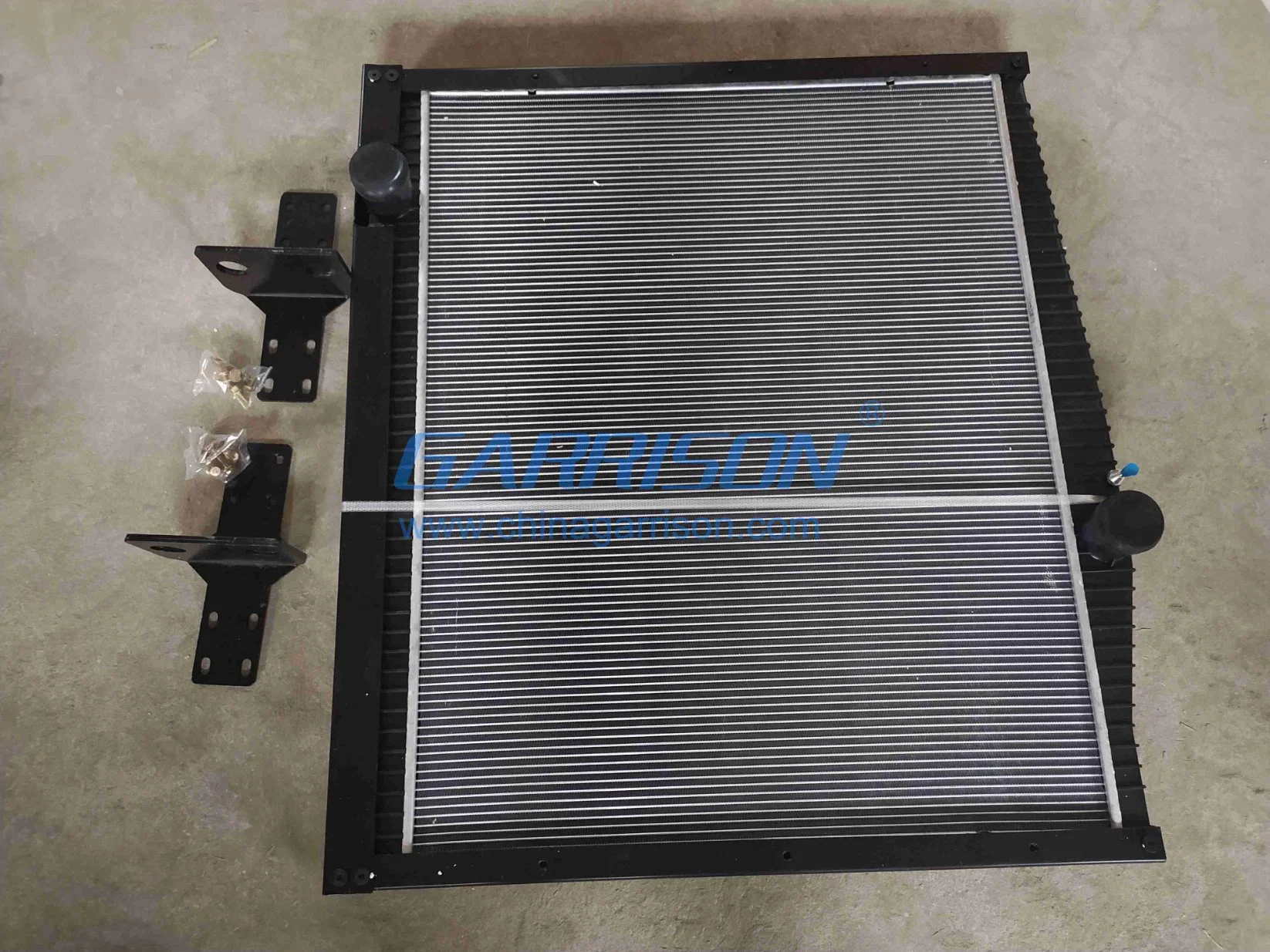 Sinotruk HOWO Radiator Wg9719530276 Heat Sink, All Kinds of Radiator and Truck Spare Parts for Sinotruk & Shacman & Foton& FAW & Beiben& Wechai