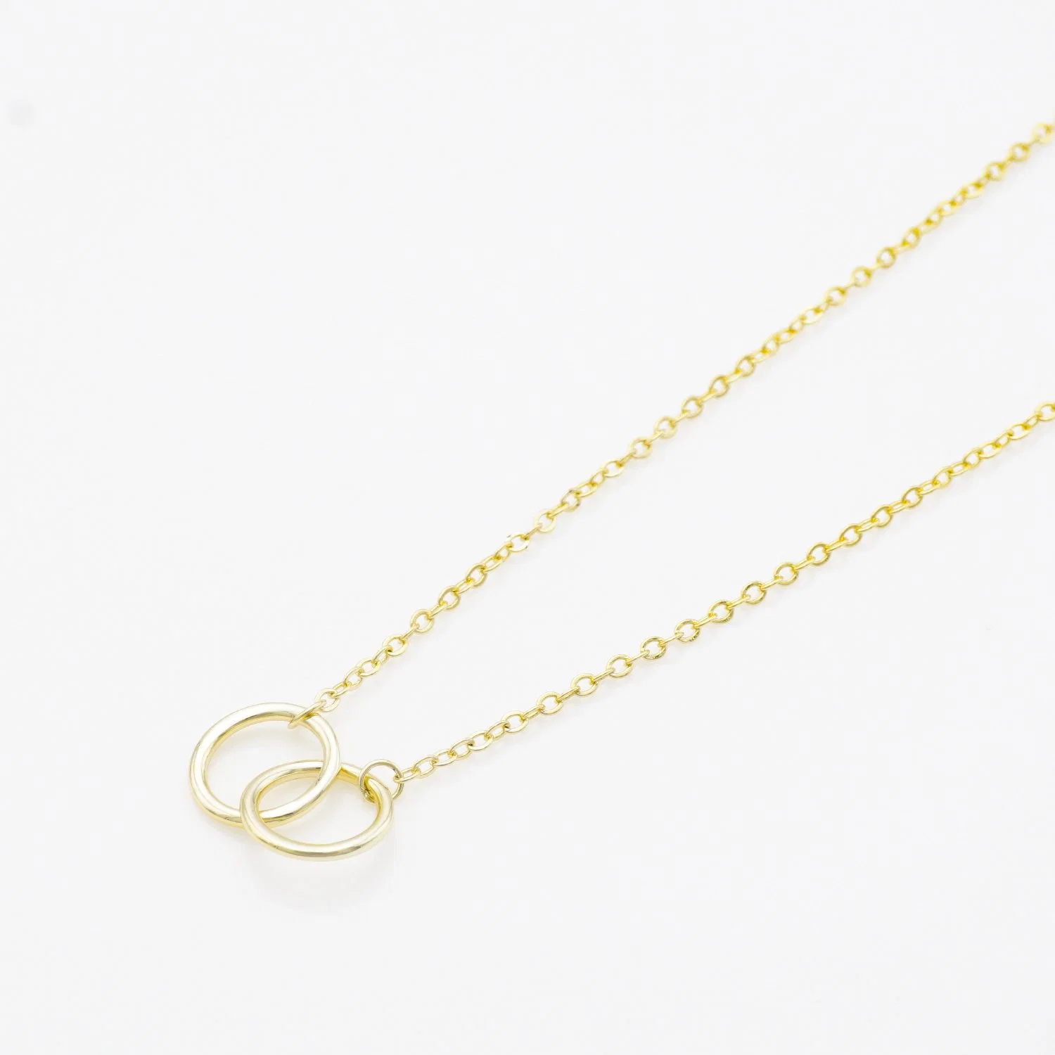 Design Simple Pretty Fashion 18K Gold Silver Jewelry with Interlocking Circles Necklace