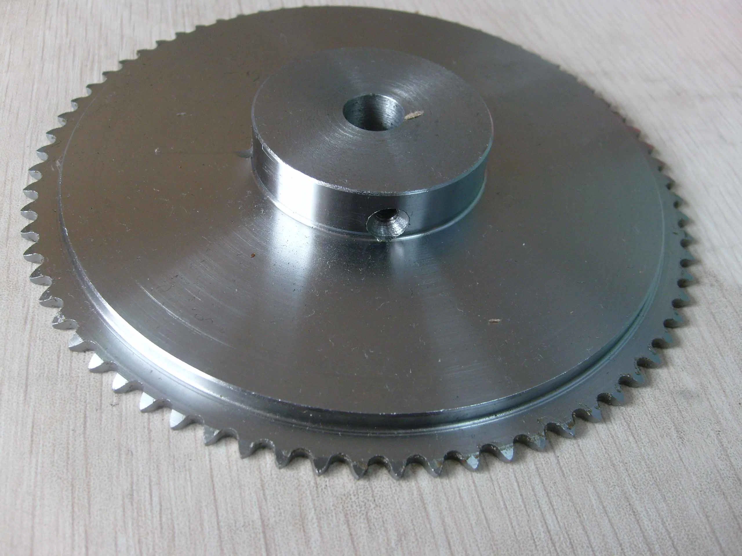 European Standard Steel Material Stock Sprocket Chain Wheel