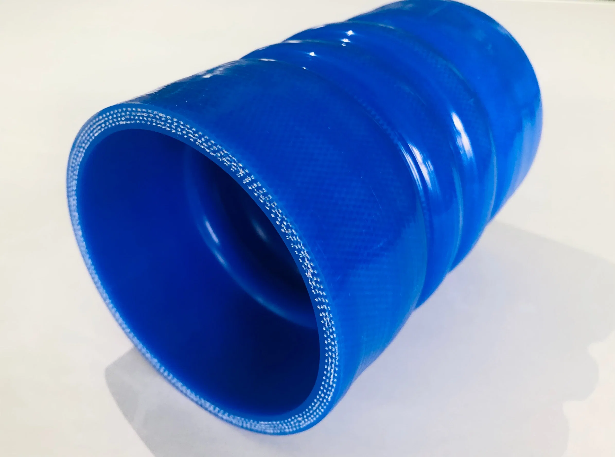 High Temperature and Pressure Resistance Extruded Waving Reinforced Straight Cooling Silicone Tube