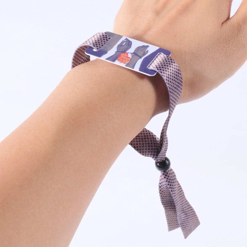 Wholesale/Supplier Custom Promotional Fashion Polyester Woven Bracelet Nylon Sport Elastic Textile Label Cotton Fabric Wristband