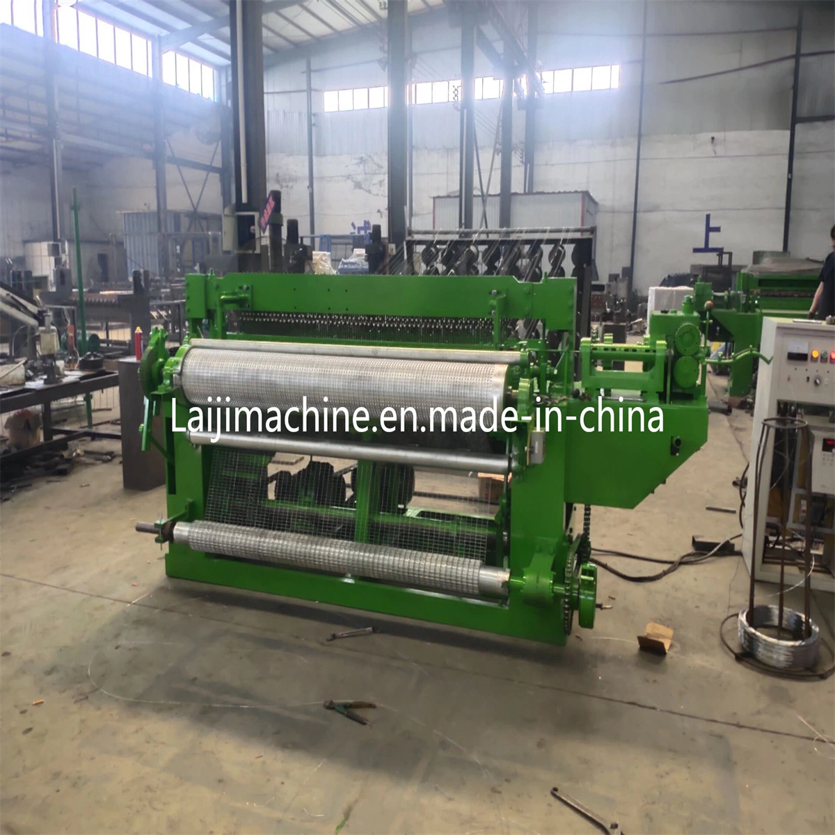 Automatic Feeding Small Machinery Galvanized or Welded Stainless Steel Iron Wire Mesh Cutting