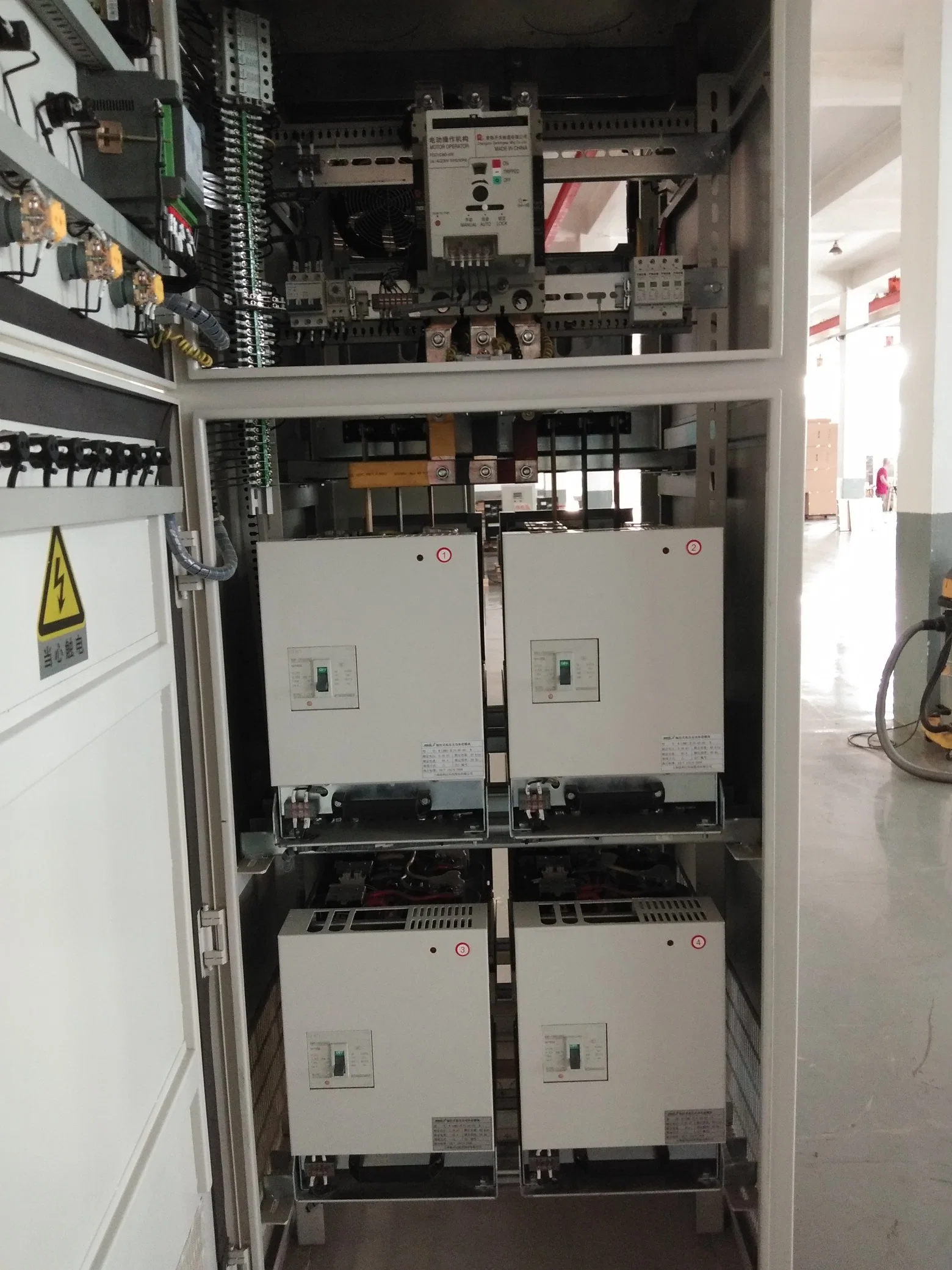 690V 240kVA de potencia reactiva dinámicos de baja tensión del condensador Dispositivo de recuperación de W-Cxdw-0.69-240 para Commecial edificio