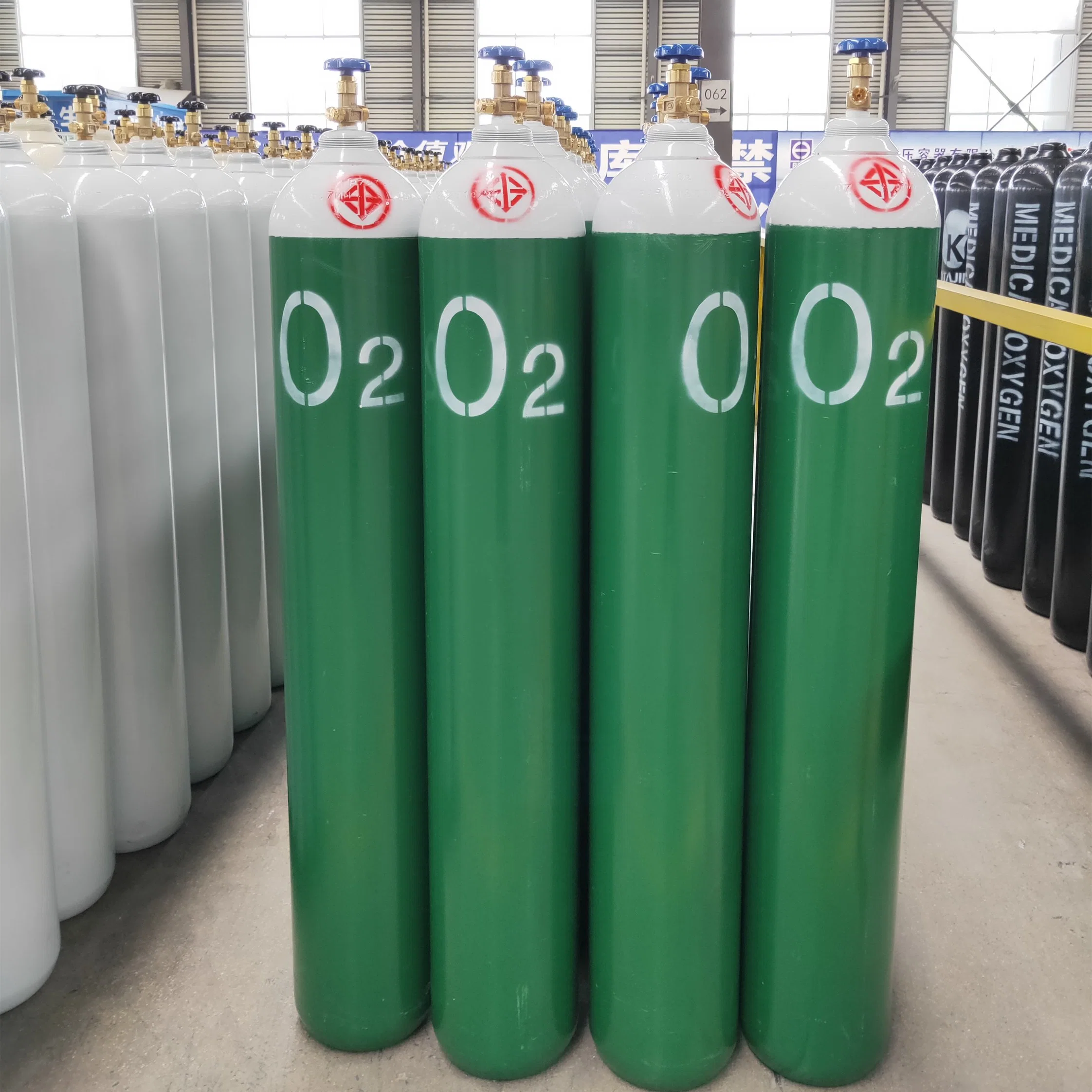 High Pressure Oxygen Gas 20L/40L 150bar/200bar Oxygen Gas Cylinder Filled Gas Price