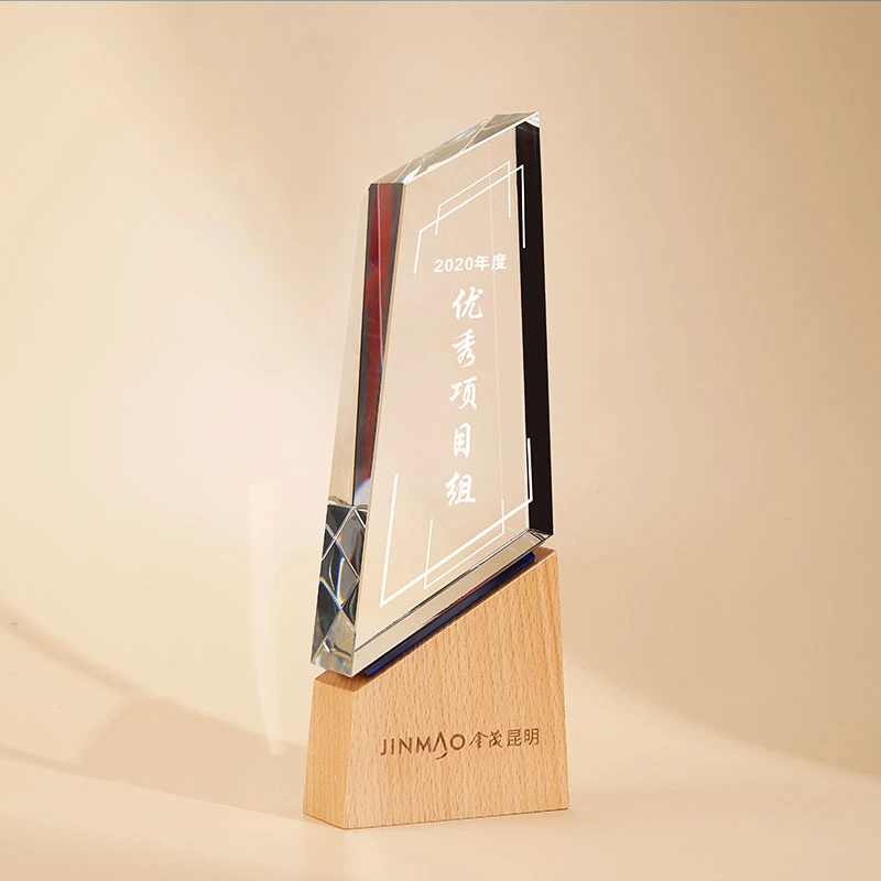 Prix des Jeux de moule gratuits Prix de vente Spirit Award découpage gravure Nouveau Trophée de cristal