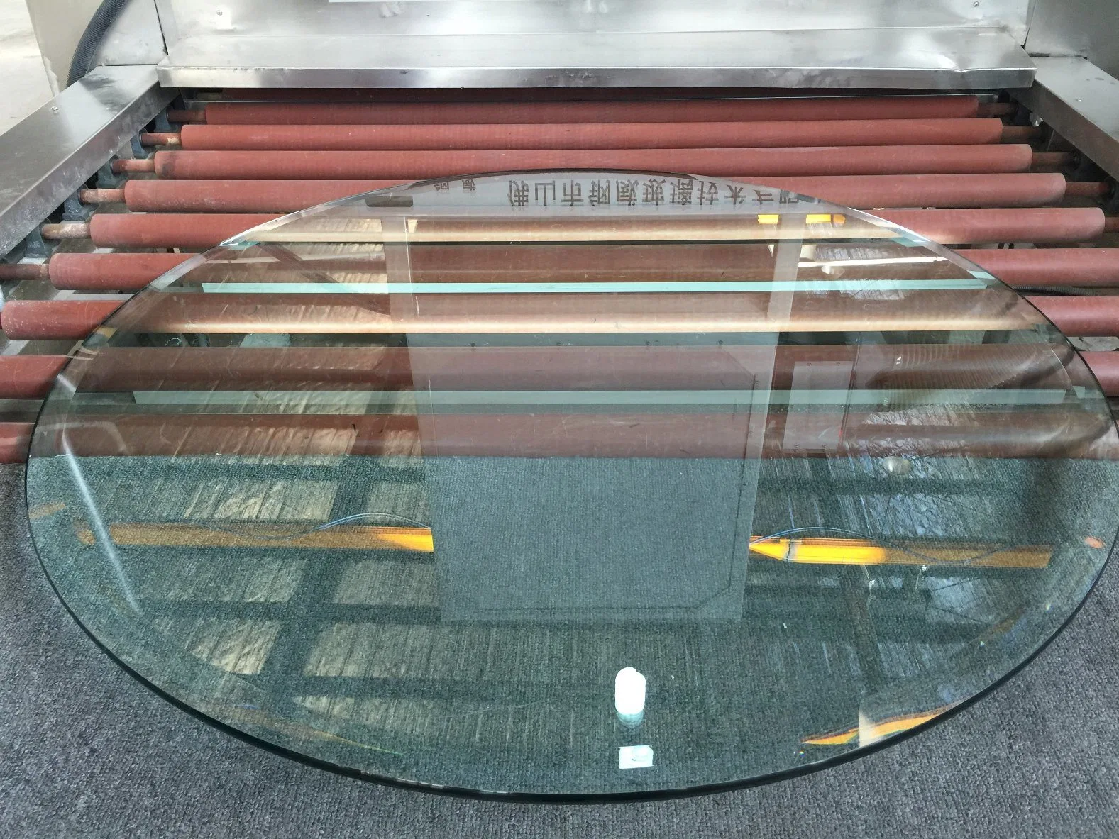 China Round Flat Polished Edge Tempered Glass Table Top Wholesale/Supplier