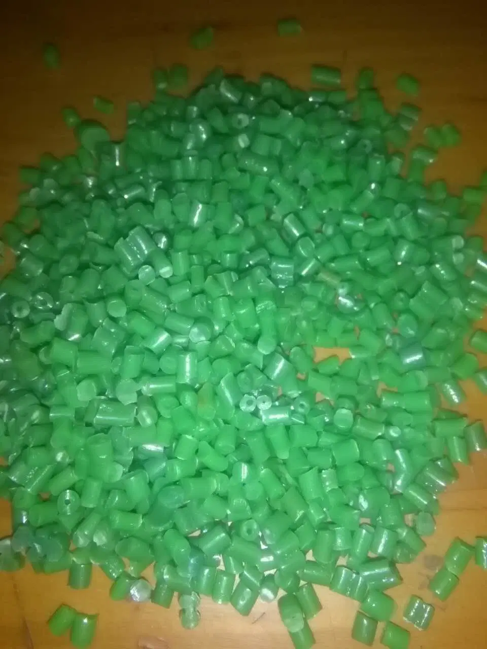 Hot Sale Recycled PP Scraps/Granules for Injection Molding with Different Color