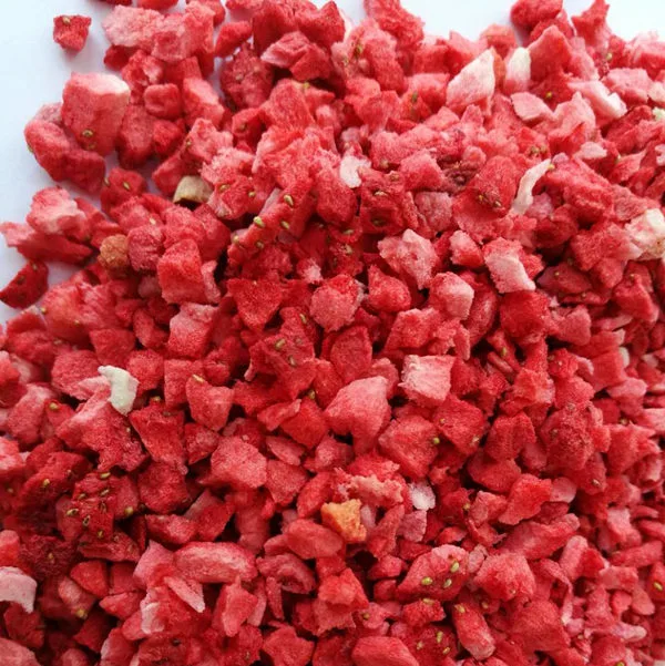 High quality/High cost performance  Freeze Dried Strawberry Chips with High quality/High cost performance 