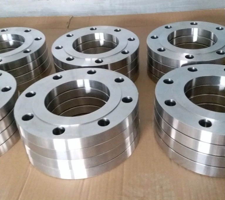 China ASME/ANSI/DIN/GOST/BS En RF/FF/Rtj 150#-2500# Carbon Steel /Stainless Steel /Alloy Steel Forged Wn/So/Threaded/Plate/Socket/Blind Flange