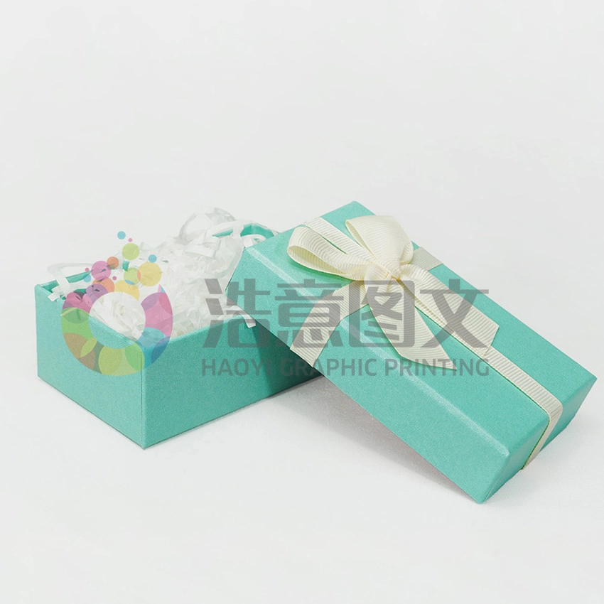 Personalización básica impresión papel de embalaje de regalo Cajas con cinta de seda