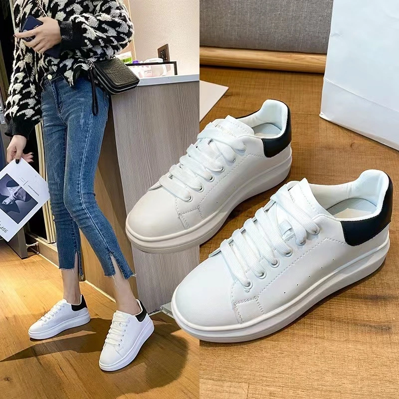 Classic Flat Travel Casual Leather Women Sneaker Shoe for Fashion Ladies Daily Wear