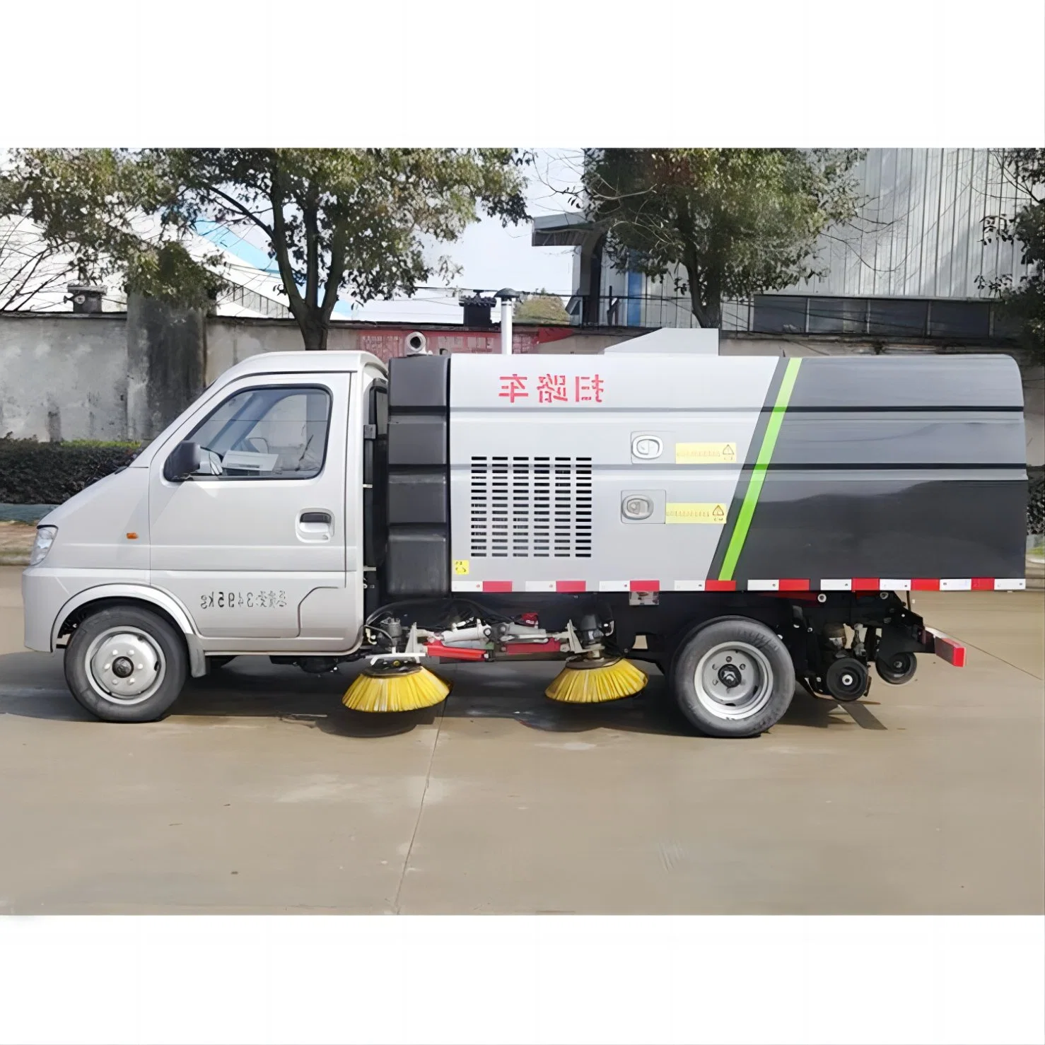 Washing Street Sweeping Vehicle Road Dust Vacuum Road Sweeper Truck