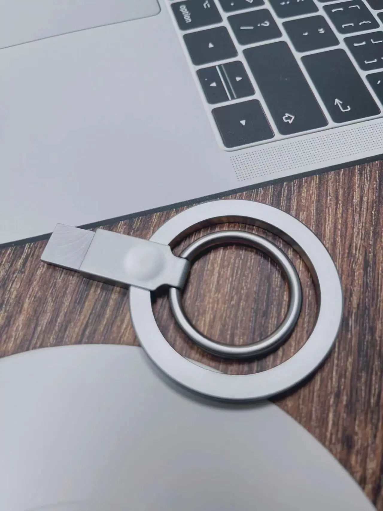 MagSafe New Magnetic U-Disk Mobile Phone Rotating Magnet Magnetic USB محرك أقراص محمول