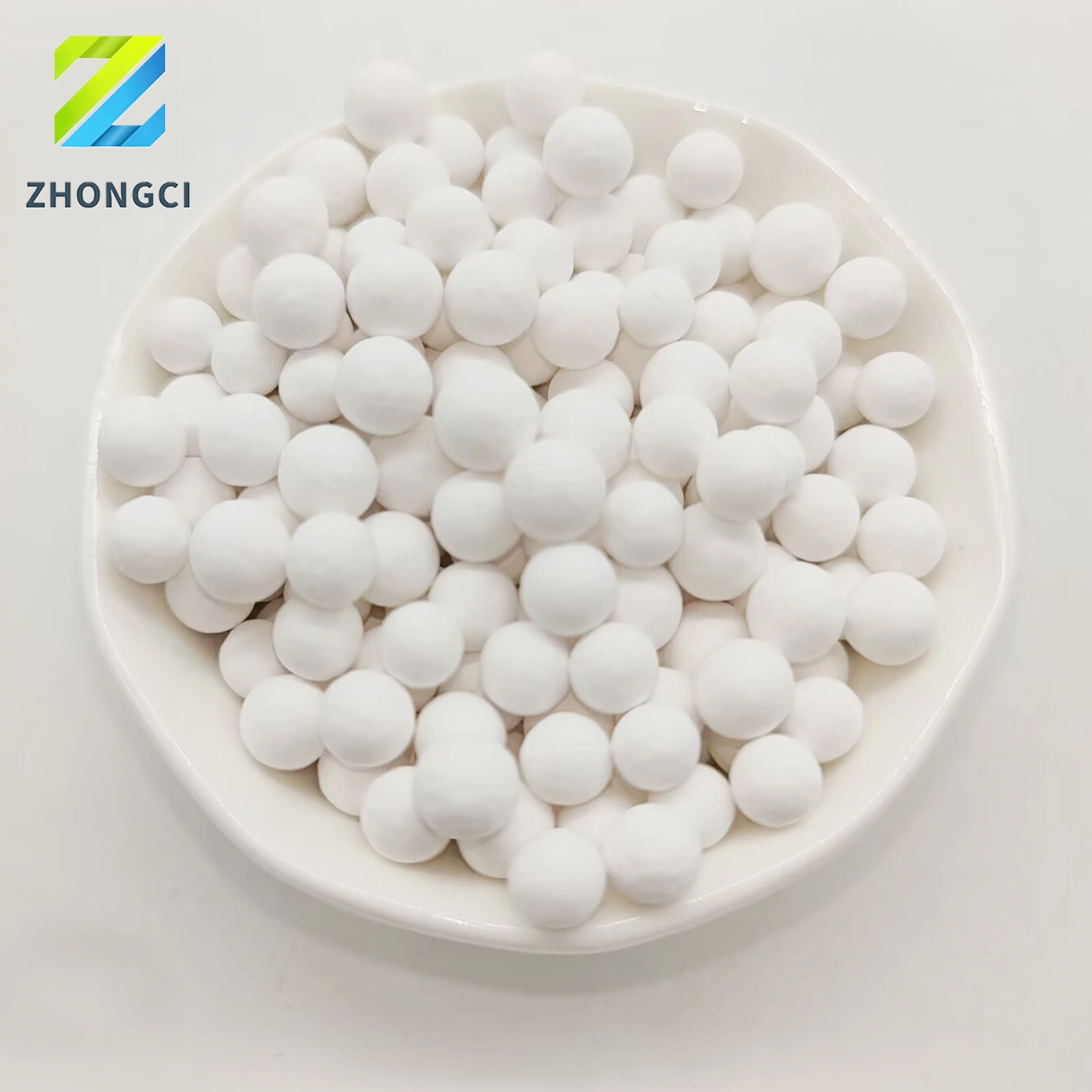 Industrial Gas Drying Adsorbent Activated Alumina Desiccant Price for Petrochemical Industry