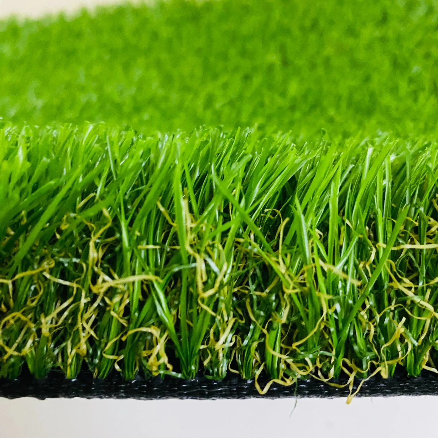 Fabrik Großhandelspreis Grün Fake Gras Synthetisch Rasen Landschaft Teppich Gras-Matte Garten Rasen Kunstrasen Fußball Fußball Golf Sport Kunstrasen