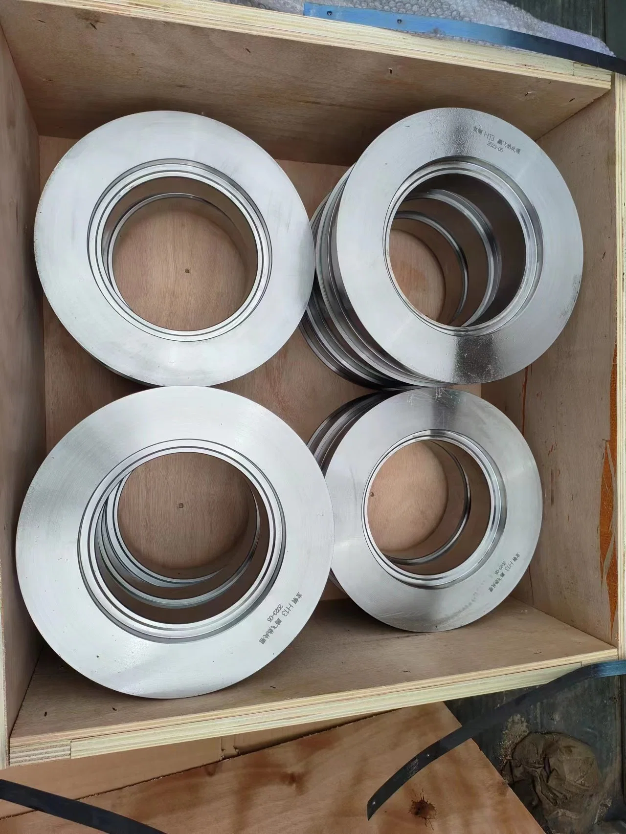 Copper Continuous Extrusion Tlj 300 Extrusion Wheel Spare Parts