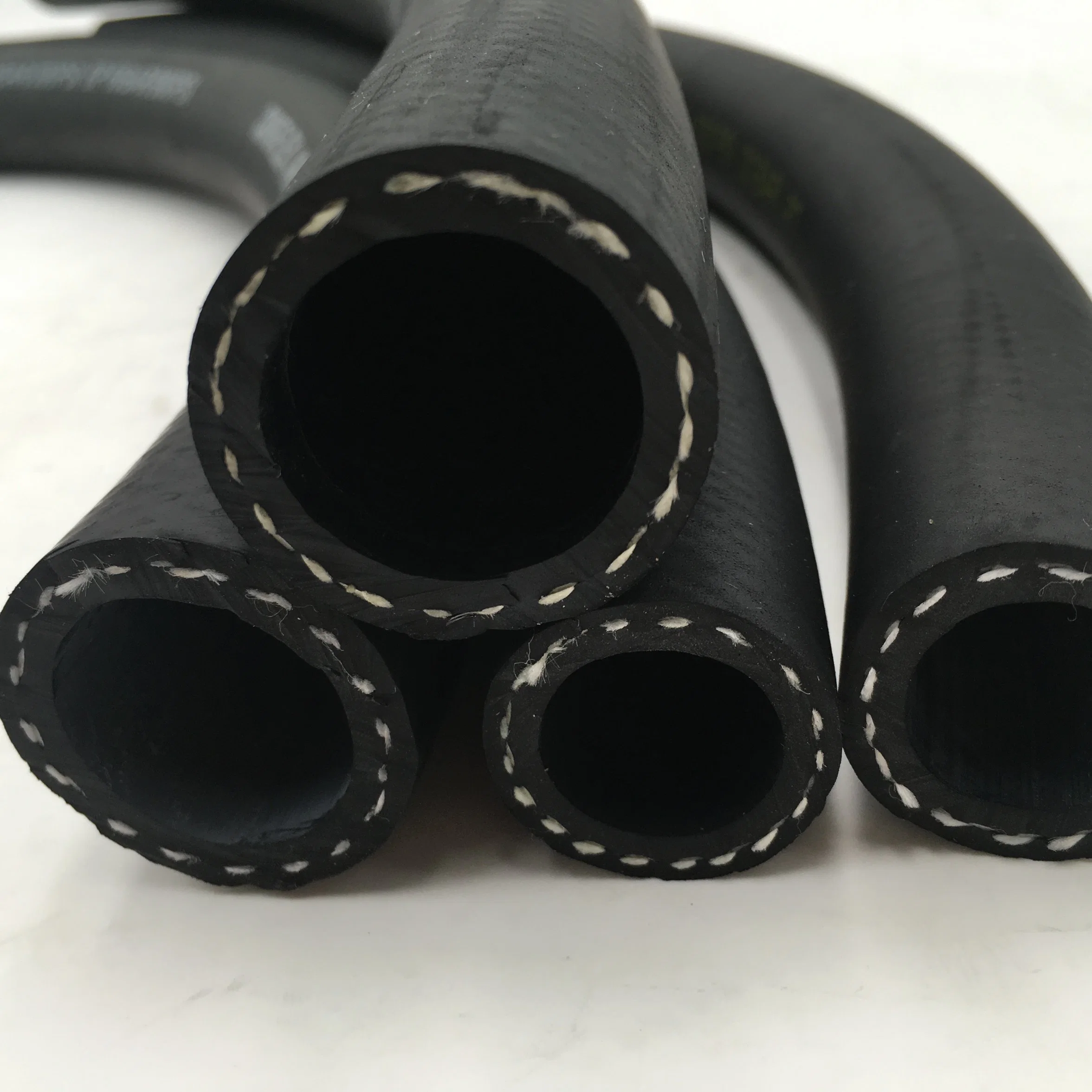 Smooth Cover Flexible Rubber Water Hose for Wire Cable Flexible Rubber Hose for Wire Cable Protection