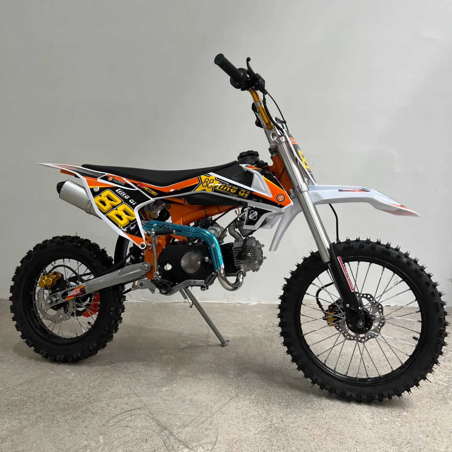 Dirtbikes - moteur à essence 125 cm3, capacité tout-terrain