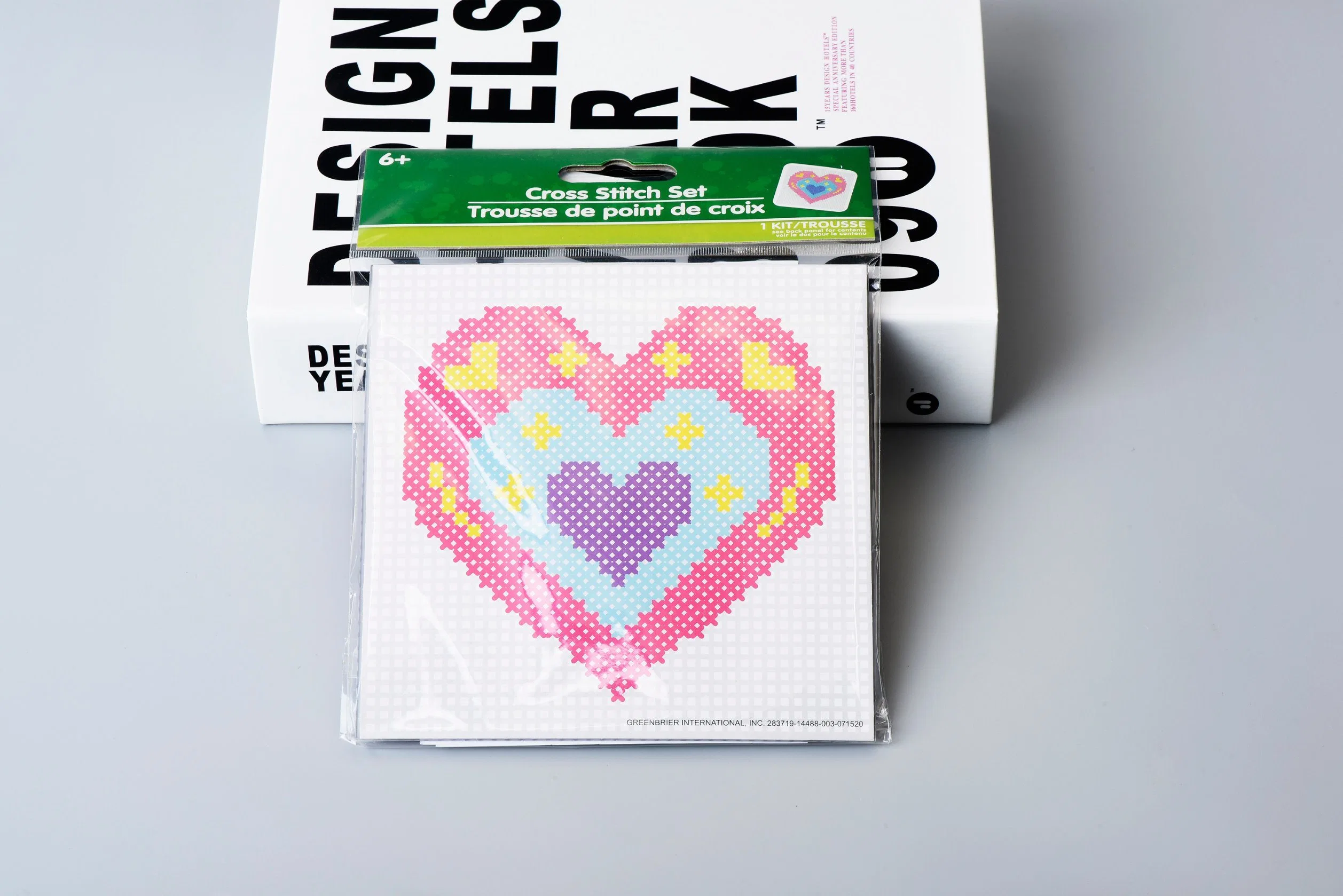 Hot Sales DIY Handmake Colorful Cross-Stitch Kits Embroidery Kit