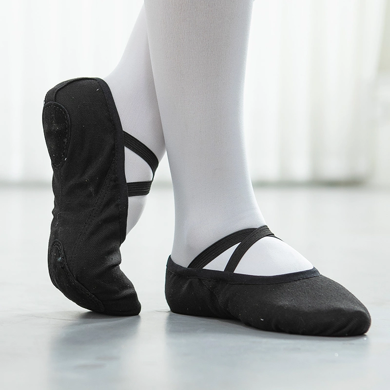 Chaussures de ballet en toile souple, vente en gros d'usine, personnalisées, de haute qualité et bon marché pour les filles.