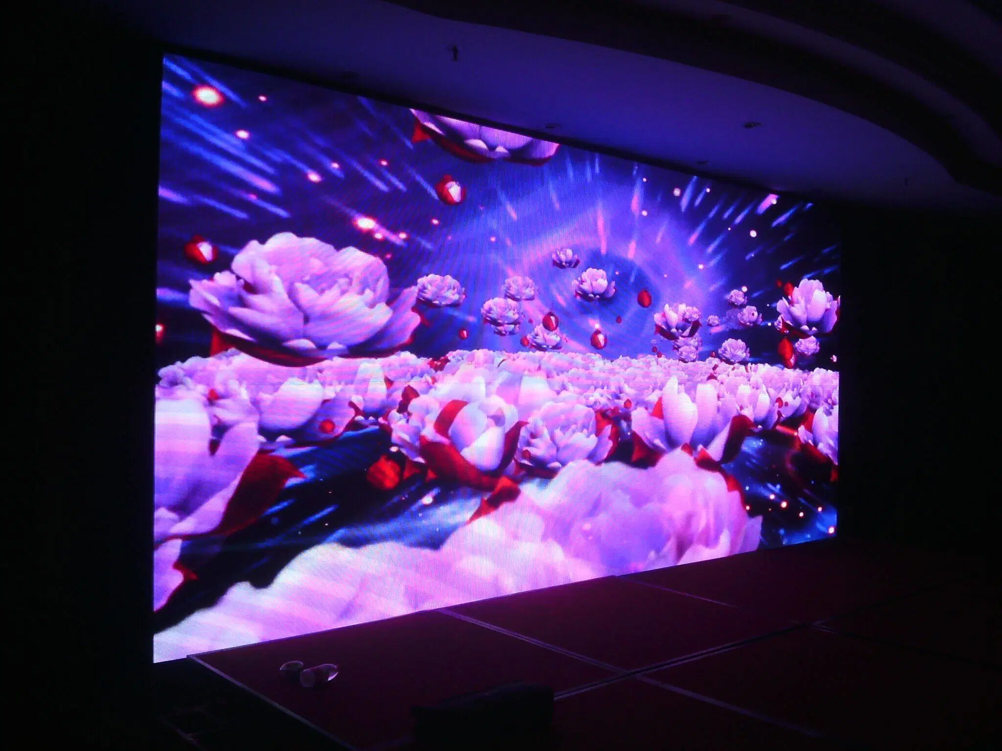 LED Video Advertising Fws Cardboard, Wooden Carton, Flight Case Indoor Full Color Screen Display