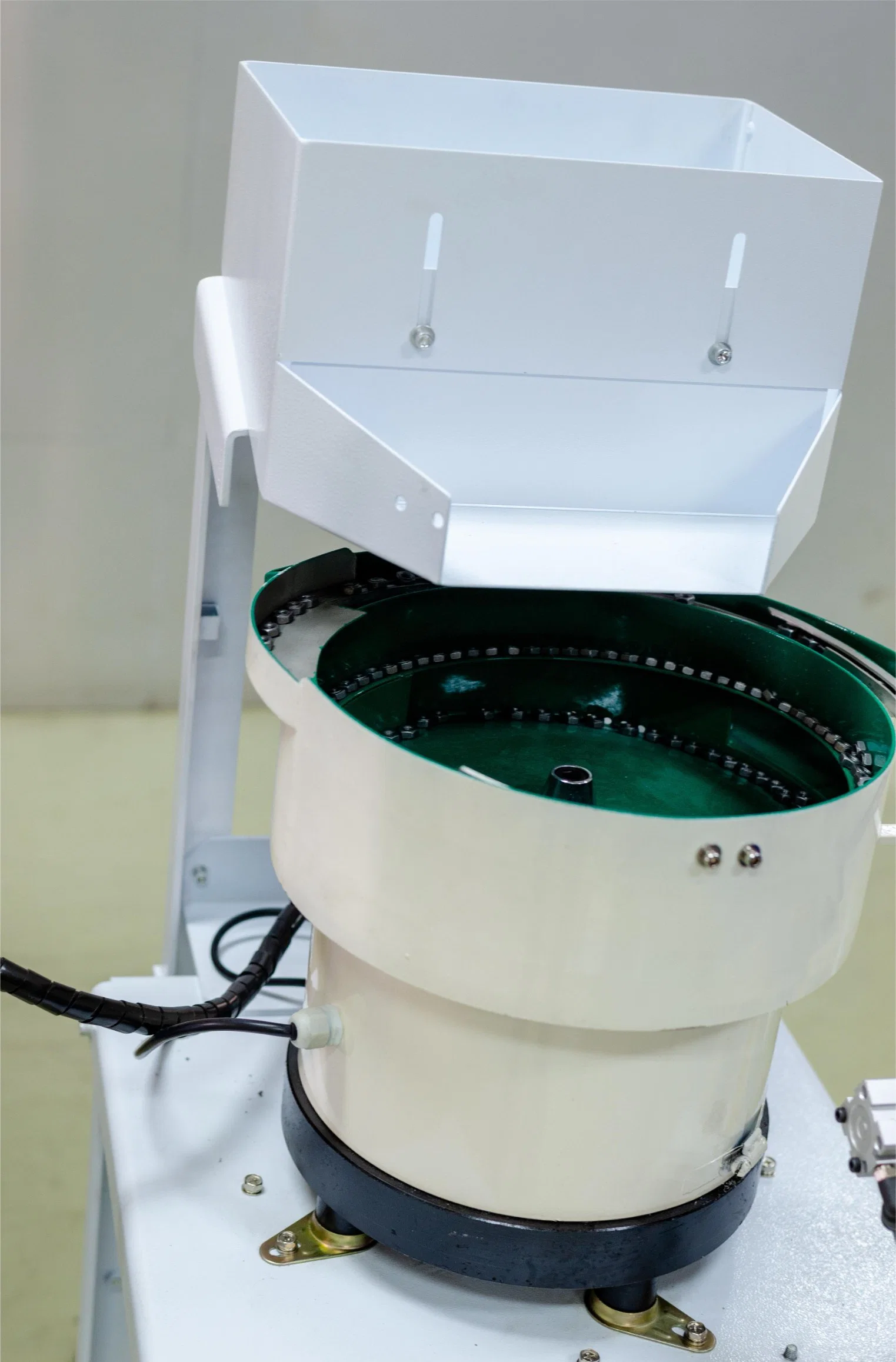 Advanced Professional Ultraschall-Kunststoff-Schweißmaschine für Hohlplattenschweißen