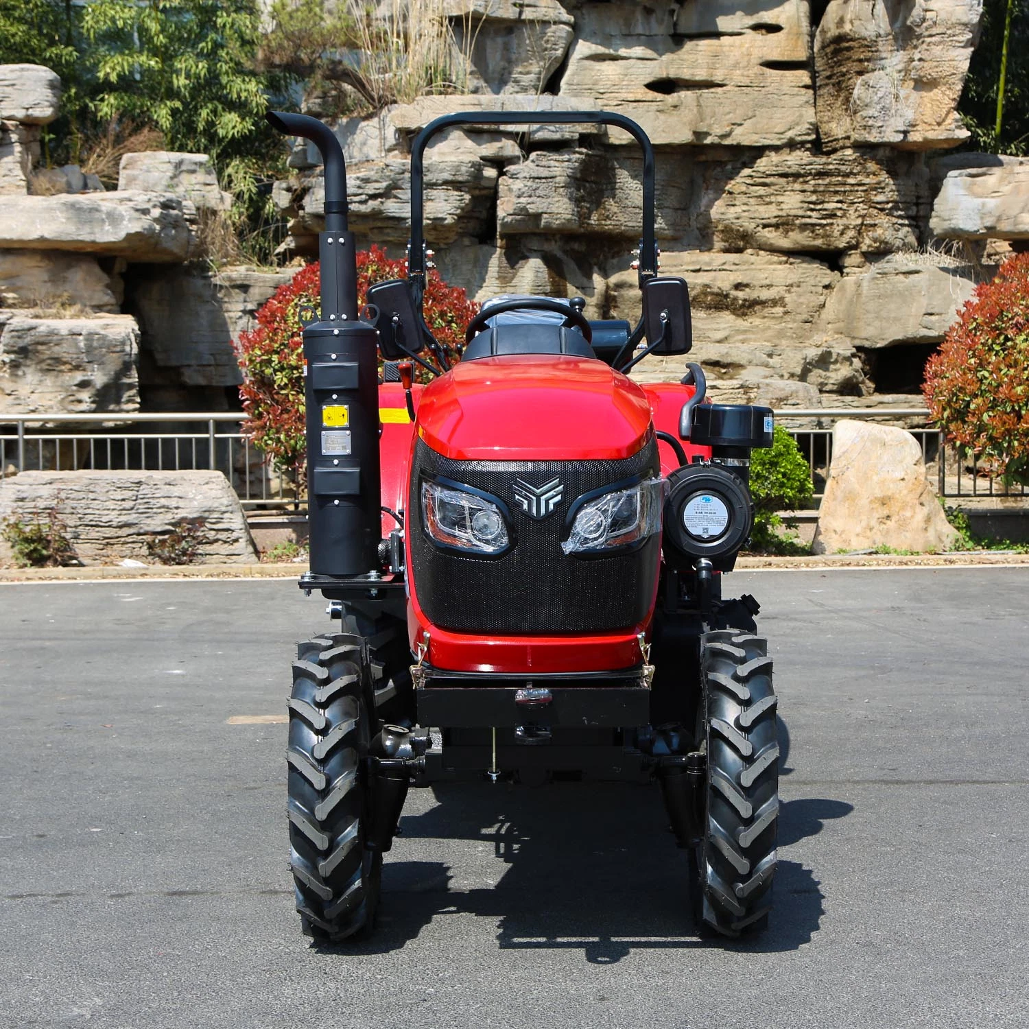 Chinese Tractors Comfortable Operation Manufacturer Farm Tractors for Sale