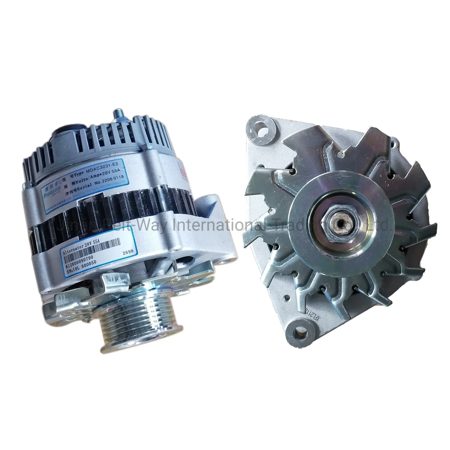 Sinotruk HOWO Truck Engine Parts 612600090790 Alternator