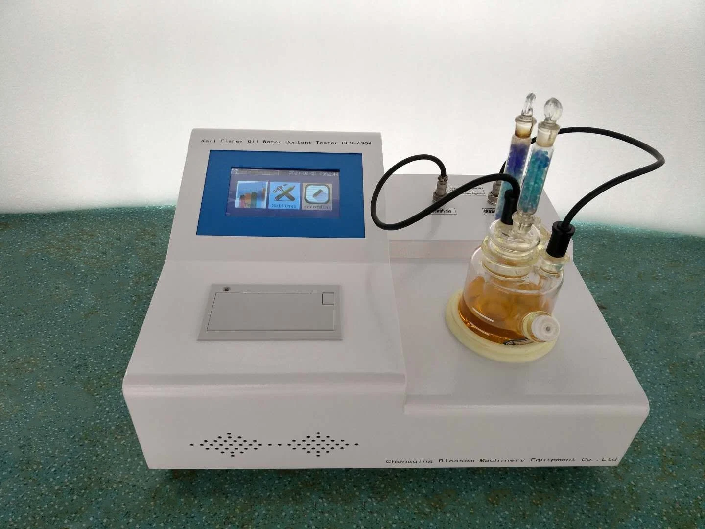 Karl Fischer Moisture Titration Equipment Water in Oil Analyzer