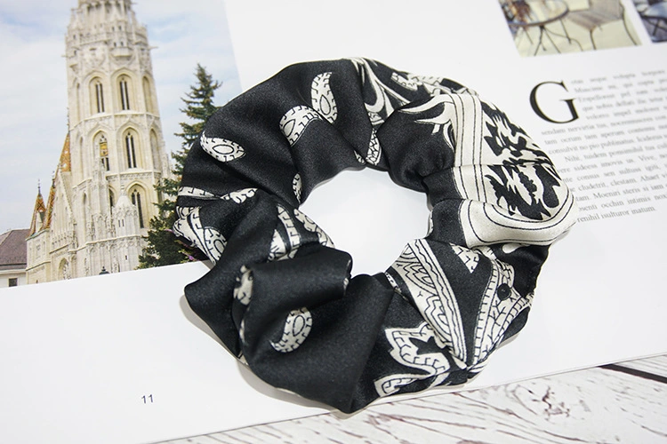 Fashion Beautiful Silk Scrunchies with Digital Print