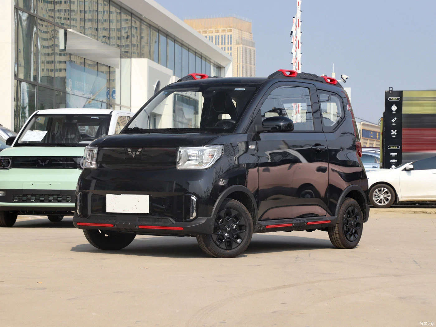 Самый дешевый Wuling мини-EV автомобиль лучше всего Китая Wuling Hongguang электромобиля Mini электромобиль для продажи