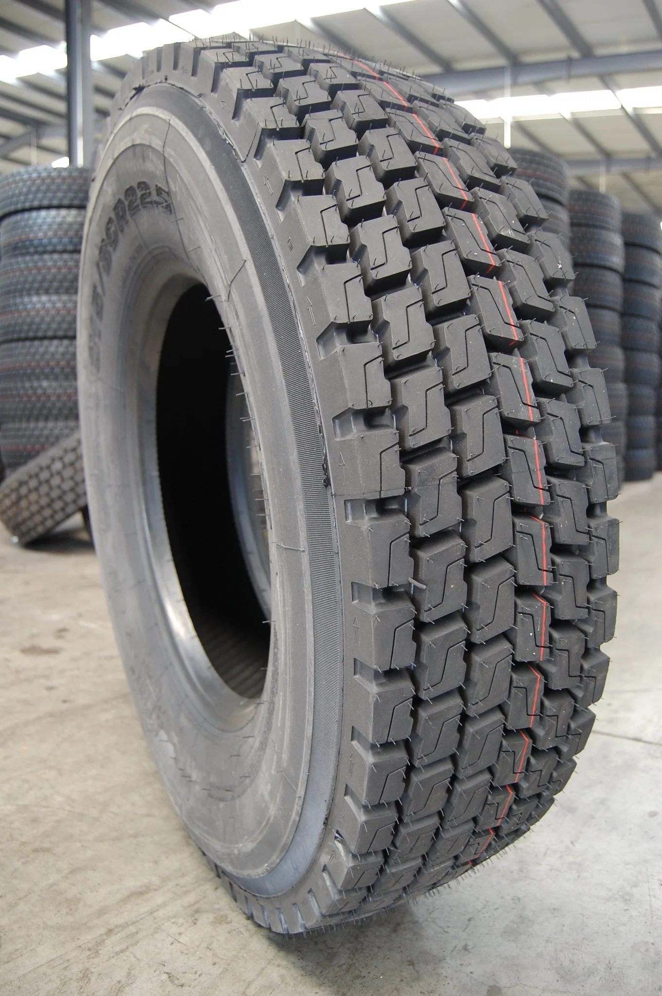 Constancy Brand Truck Tire 668 Pattern Tubeless Sizes