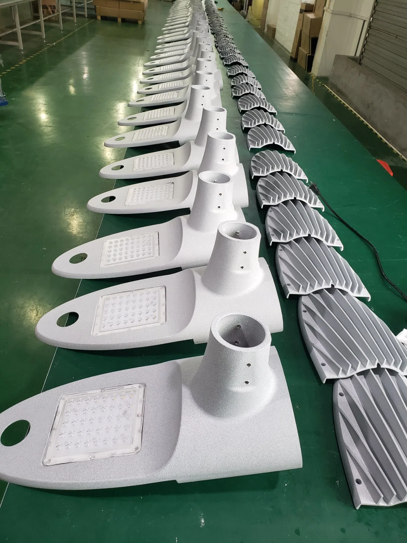 IP65 Waterproof 100W High Power LED Street Light Solar Road Lamps