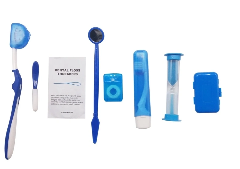 8 in 1 Travel Kit with Toothfloss From China