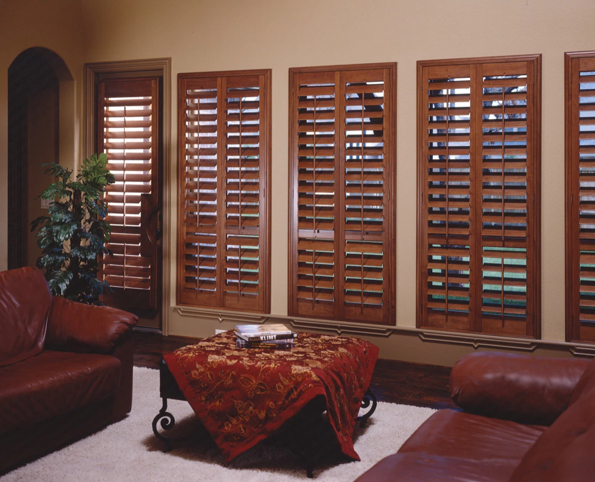 Modern Unique Custom Color Interior Decorating Blinds Shades PVC Plantation Shutters