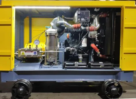 1400bar (20000psi) UHP Water Cleaning Machine for Road Marking Removal