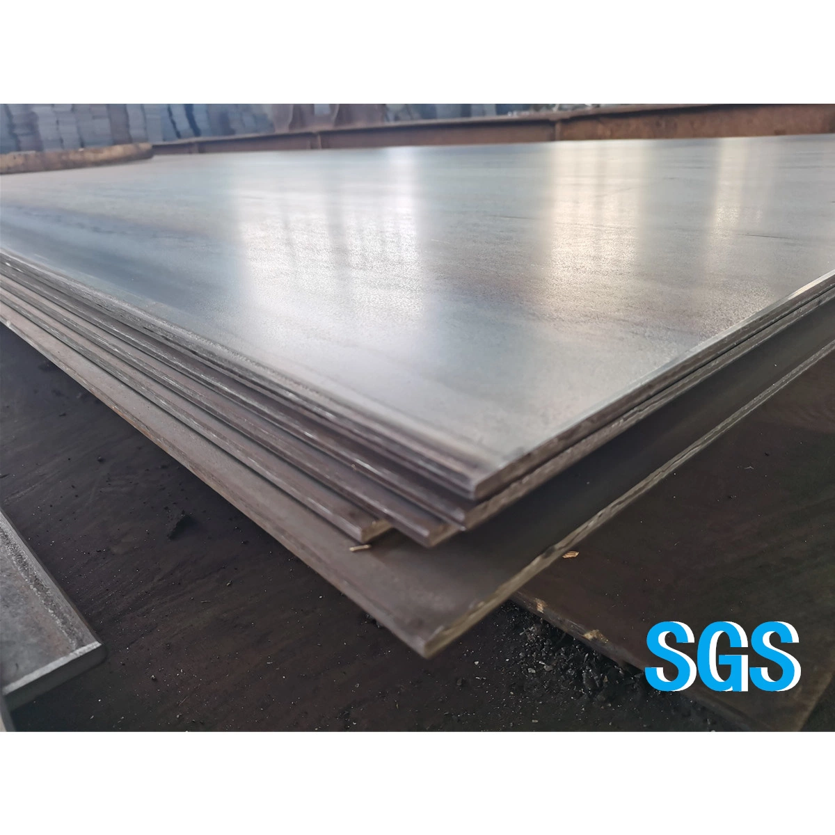 Aleación de acero laminado en caliente de materiales suaves de la placa de la hoja de aceitado en escabeche SAE A36/Saph/SS400 Carbon Blackface bobinas de acero 610L de autopartes y materiales de construcción