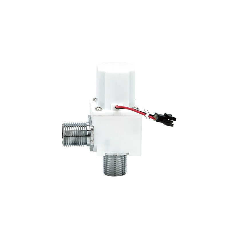 90º G1/2" de 6V DC de enclavamiento del sensor de la electroválvula de Grifo lavabo escena