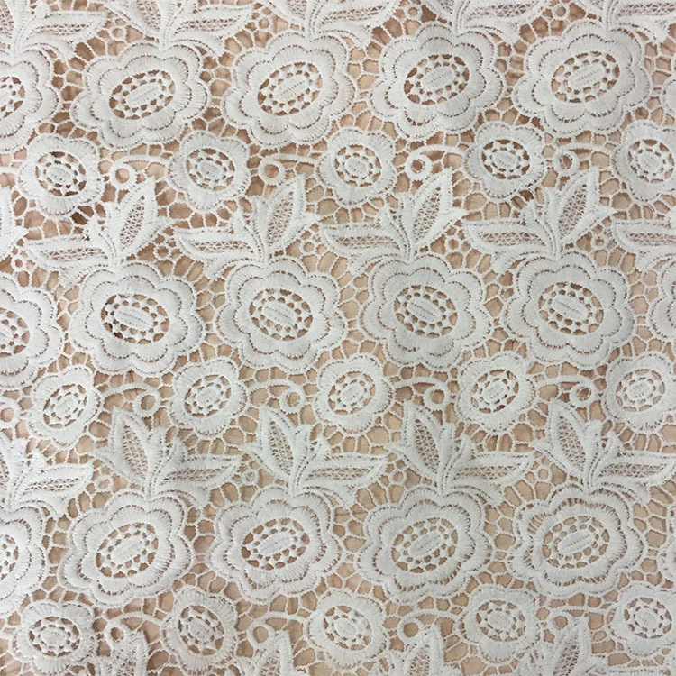 Heavy Chemical Bridal Flower Ivory Water Soluble Lace Fabric